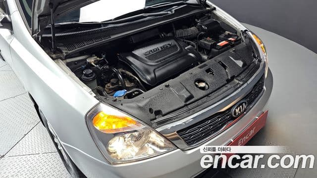 Kia Carnival R люксовая версия, 2013 6