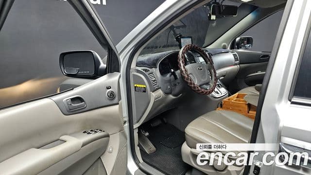 Kia Carnival R люксовая версия, 2013 11