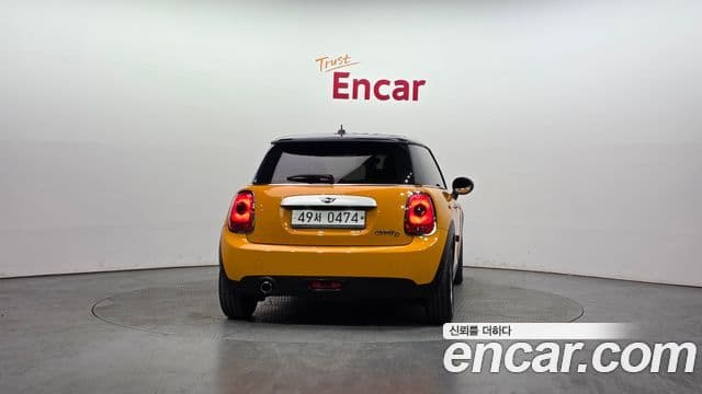 Mini Cooper D 3세대, 2014 4