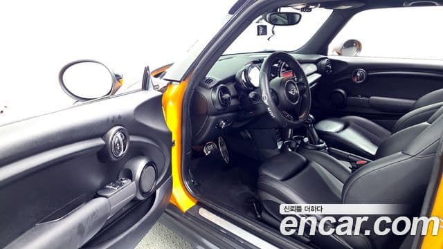 Mini Cooper D 3세대, 2014 10