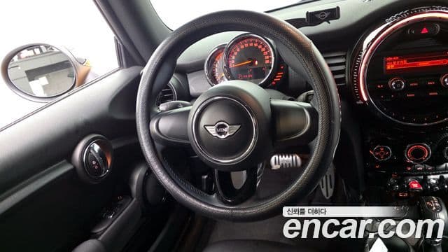 Mini Cooper D 3세대, 2014 13
