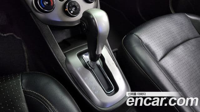 Chevrolet(GM대우) The / новый New 아베오 седан 1.4 турбо LT, 2018 9