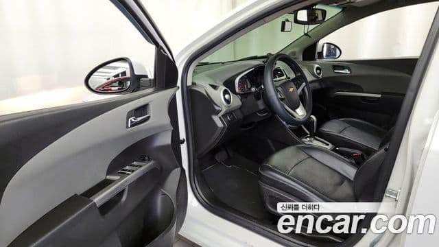 Chevrolet(GM대우) The / новый New 아베오 седан 1.4 турбо LT, 2018 10