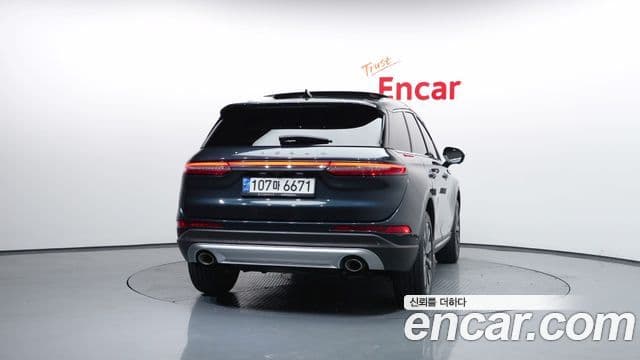 Lincoln Corsair 2.0 Reserve AWD, 2022 4