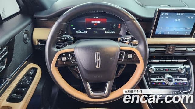Lincoln Corsair 2.0 Reserve AWD, 2022 13