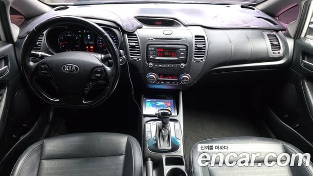 Kia The / новый New K3 Style, 2017 7