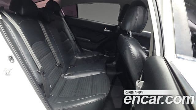 Kia The / новый New K3 Style, 2017 12