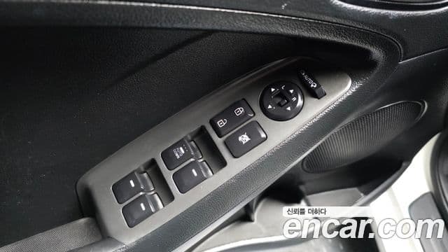 Kia The / новый New K3 Style, 2017 16