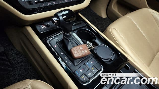 Kia All New Carnival Noblesse, 2016 9