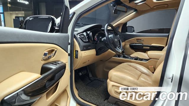 Kia All New Carnival Noblesse, 2016 11