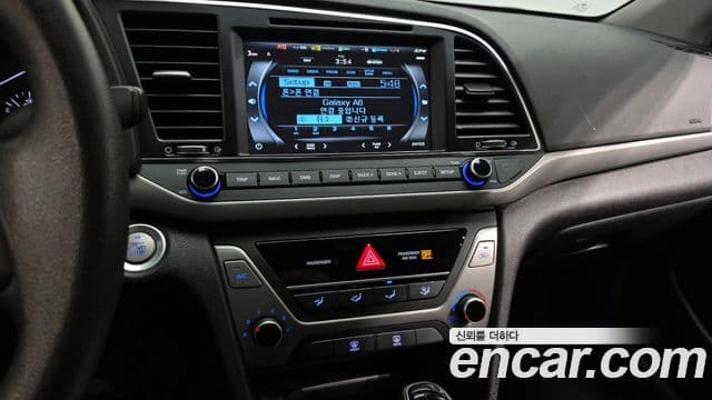 Hyundai Avante AD 1.6 GDI Value Plus, 2018 14