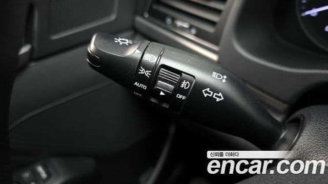 Hyundai Avante AD 1.6 GDI Value Plus, 2018 18