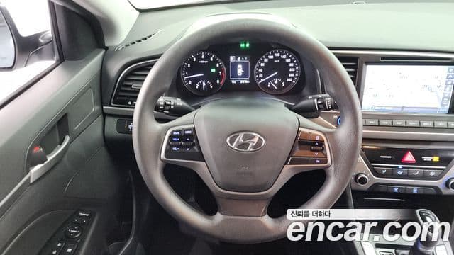 Hyundai Avante AD 1.6 GDI Value Plus, 2017 13