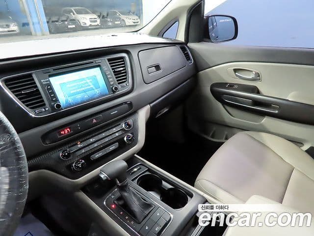Kia All New Carnival 11인승 Deluxe, 2017 11