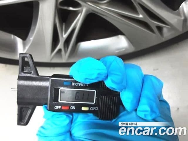 Genesis G90 (RS4) бензин 3.5 турбо AWD, 2025 16