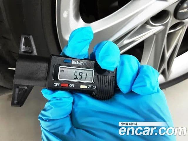 Genesis G90 (RS4) бензин 3.5 турбо AWD, 2025 18