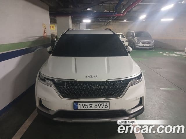 Kia Carnival 4세대 Prestige, 2023 1