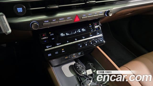 Hyundai Grandeur (GN7) Exclusive, 2023 17