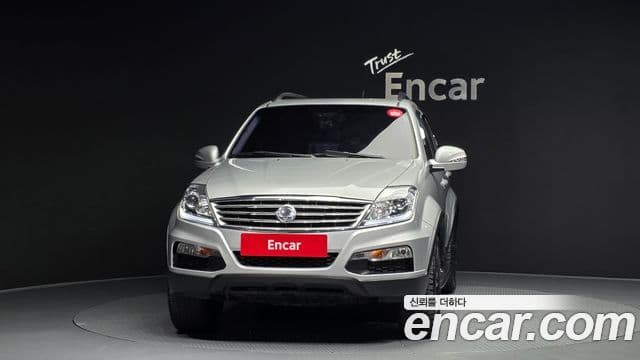 KG모빌리티(SsangYong) Rexton W 2.0 4WD Adventure 60th Edition, 2015 3