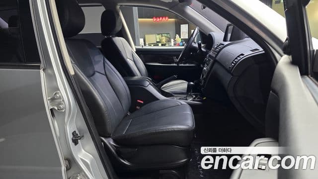 KG모빌리티(SsangYong) Rexton W 2.0 4WD Adventure 60th Edition, 2015 11