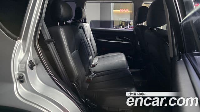 KG모빌리티(SsangYong) Rexton W 2.0 4WD Adventure 60th Edition, 2015 12