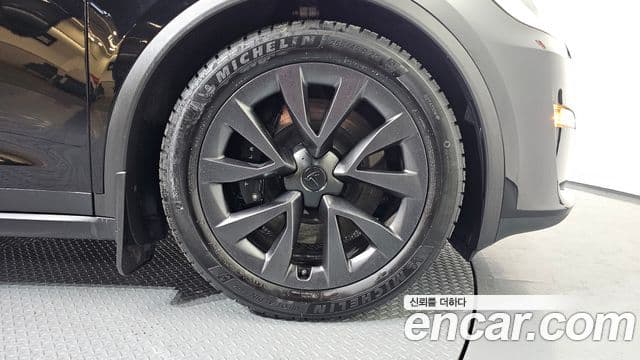 Tesla модель X, 2023 все фото