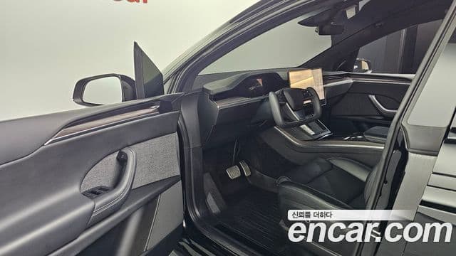 Tesla модель X, 2023 10