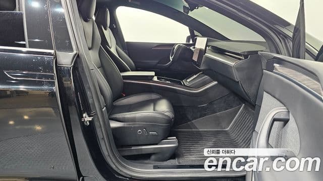 Tesla модель X, 2023 12