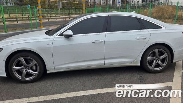 Audi A6 (C8) Premium, 2024 4