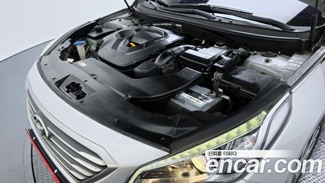 Hyundai LF Sonata Special, 2016 6