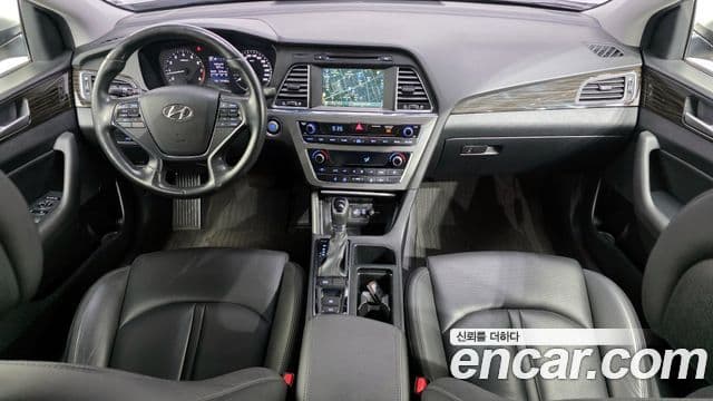 Hyundai LF Sonata Special, 2016 7