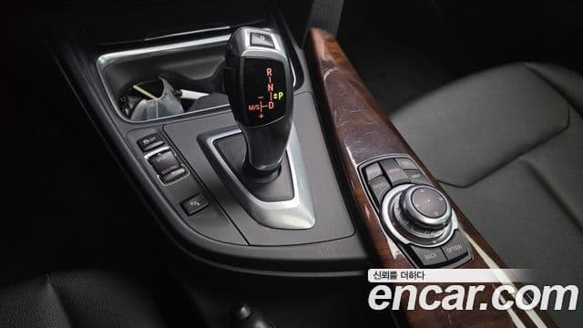 BMW 3시리즈 (F30), 2013 9