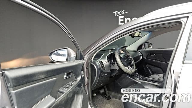 Kia Sportage R топовая версия, 2011 11