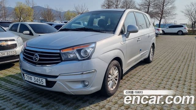 KG모빌리티(SsangYong) Korando 투리스모 2WD TX 11인승, 2018 1