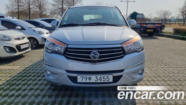 KG모빌리티(SsangYong) Korando 투리스모 2WD TX 11인승, 2018 3