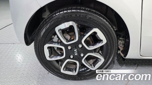 Kia The / новый New Ray Deluxe, 2018 все фото