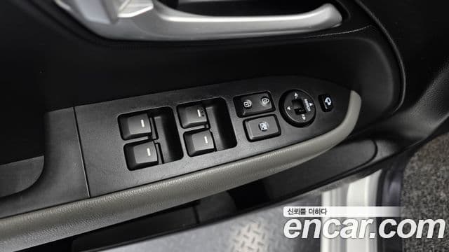 Kia The / новый New Ray Deluxe, 2018 17