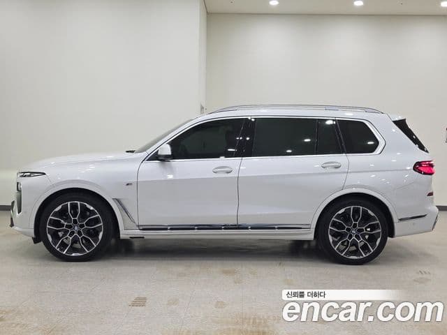 BMW X7 (G07) xDrive 40i M Sport 7인승, 2024 4