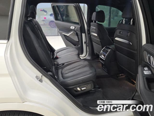 BMW X7 (G07) xDrive 40i M Sport 7인승, 2024 10