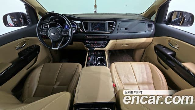 Kia The / новый New Carnival VIP, 2020 7