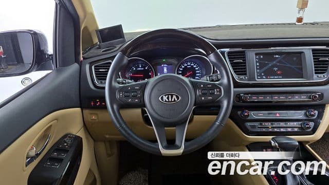 Kia The / новый New Carnival VIP, 2020 13