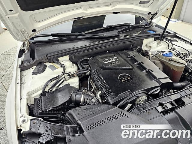 Audi New A4 B8, 2012 6