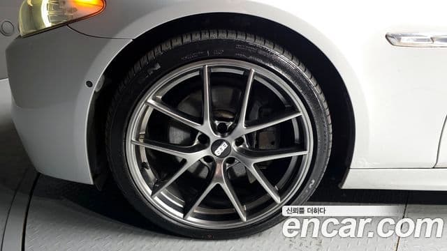 BMW 5시리즈 (F10), 2011 все фото