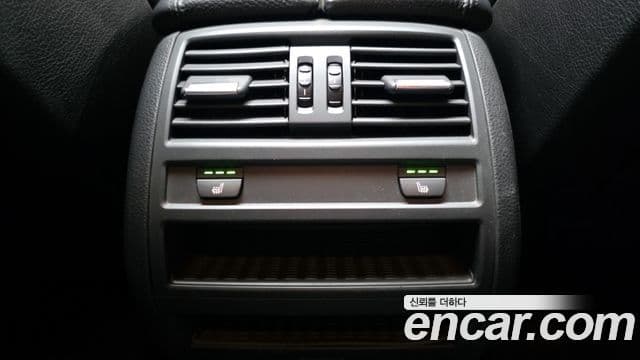 BMW 5시리즈 (F10), 2011 18