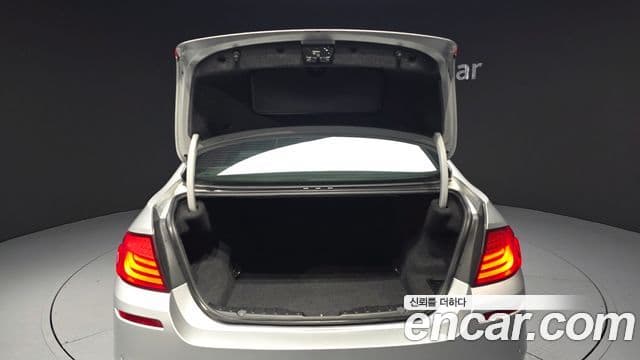 BMW 5시리즈 (F10), 2011 20