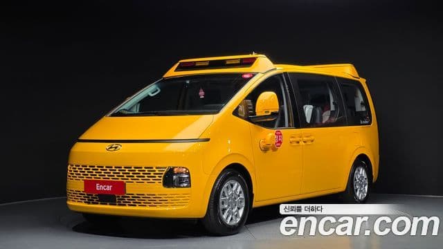 Hyundai Staria 11인승, 2023 1