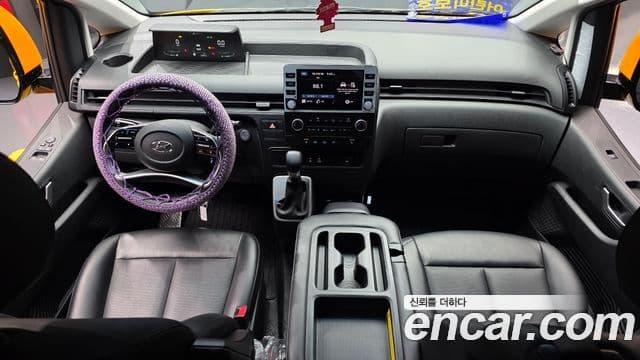 Hyundai Staria 11인승, 2023 7