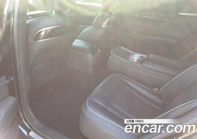 Genesis G90 (RS4) бензин 3.5 турбо AWD, 2024 10