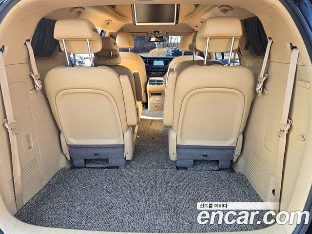 Kia The / новый New Carnival Noblesse Special, 2020 8