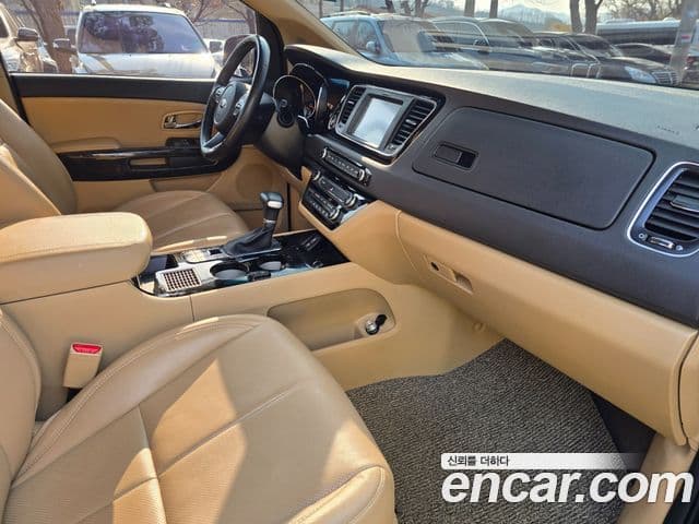 Kia The / новый New Carnival Noblesse Special, 2020 11